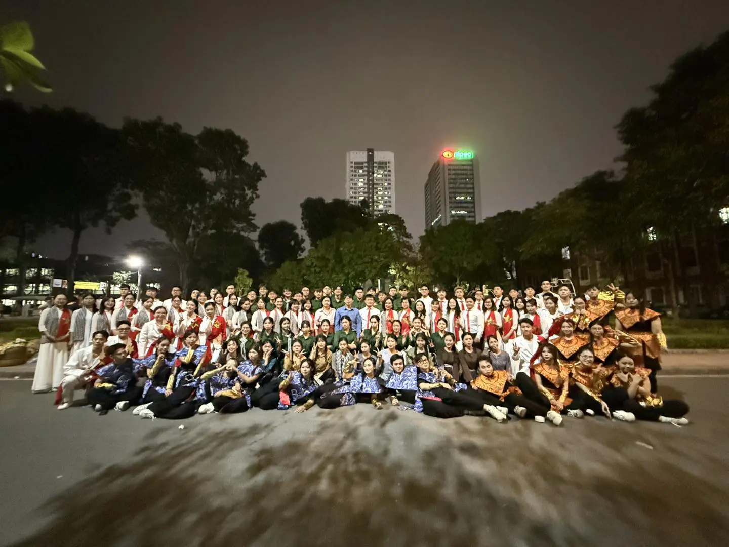 TỰ HÀO KHOA KINH TẾ VÀ QUẢN LÝ TẠI HỘI DIỄN VĂN NGHỆ CHÀO MỪNG NGÀY NHÀ GIÁO VIỆT NAM 20/11